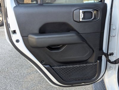 2019 Jeep Wrangler Unlimited Sahara Altitude