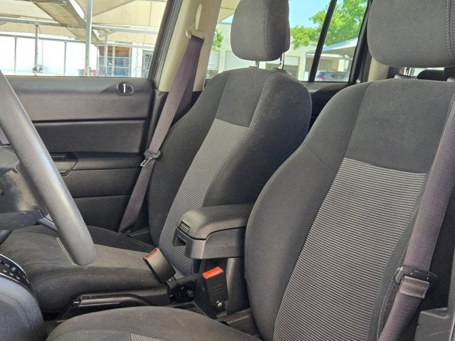 2016 Jeep Patriot FWD 4dr Sport