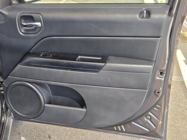 2016 Jeep Patriot FWD 4dr Sport