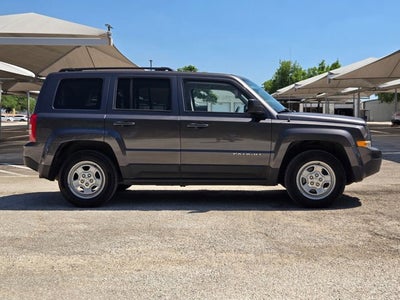 2016 Jeep Patriot FWD 4dr Sport