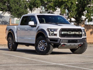 2017 Ford F-150 Raptor 4WD SuperCrew 5.5' Box
