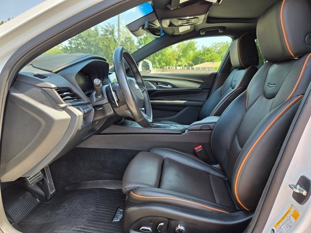 2023 Cadillac CT4 4dr Sdn Sport
