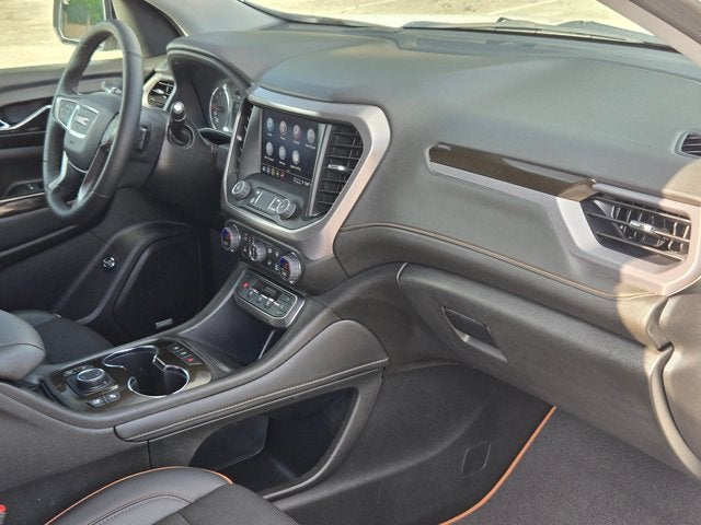 2023 GMC Acadia AWD 4dr AT4