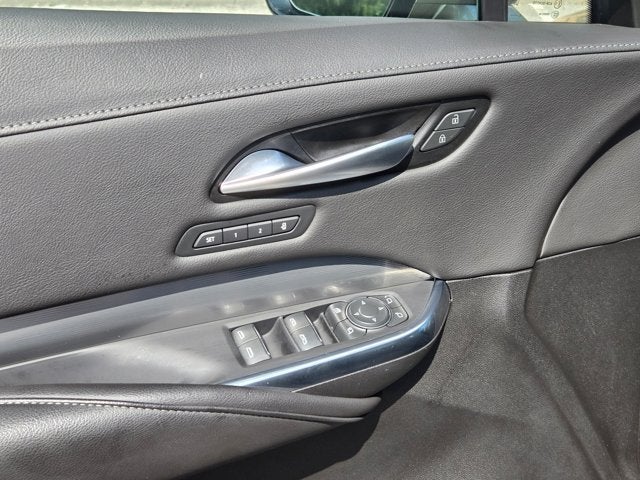 2024 Cadillac XT4 FWD 4dr Premium Luxury