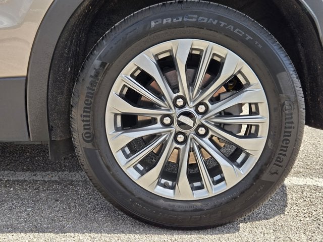 2024 Cadillac XT4 FWD 4dr Premium Luxury