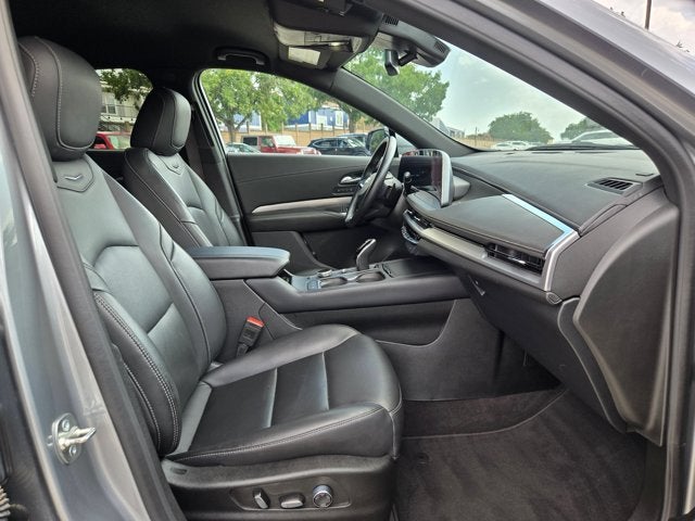 2025 Cadillac XT4 FWD 4dr Premium Luxury