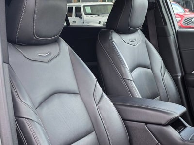 2025 Cadillac XT4 FWD 4dr Premium Luxury