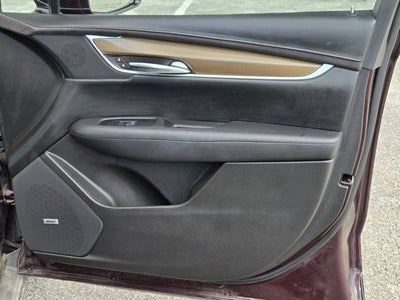 2017 Cadillac XT5 AWD 4dr Platinum