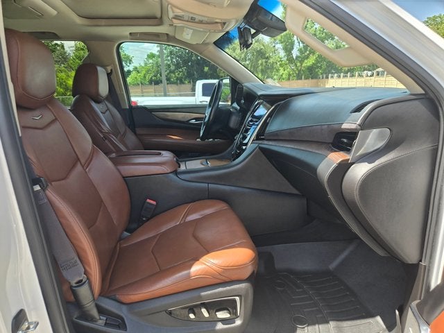 2016 Cadillac Escalade 4WD 4dr Luxury Collection