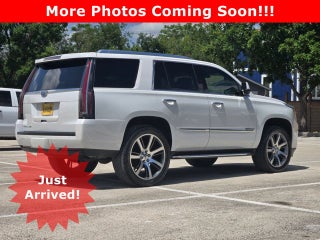 2016 Cadillac Escalade 4WD 4dr Luxury Collection