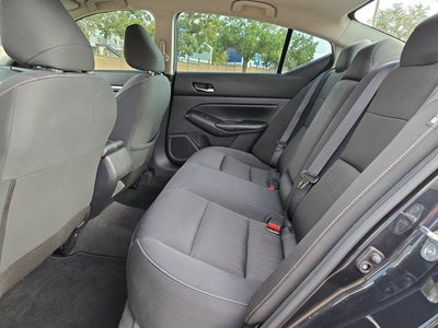2022 Nissan Altima 2.5 SV Sedan