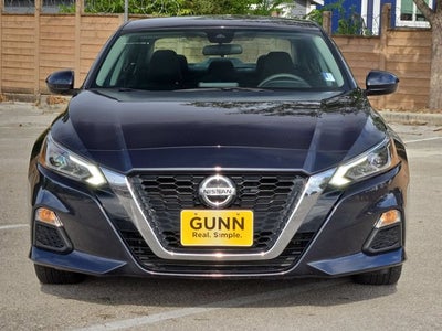 2022 Nissan Altima 2.5 SV Sedan