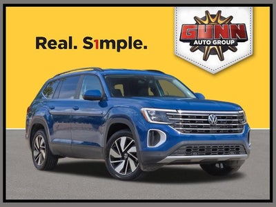 2025 Volkswagen Atlas 2.0T SE with Technology 4MOTION