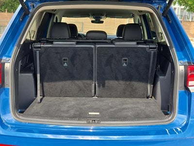 2025 Volkswagen Atlas 2.0T SE with Technology 4MOTION