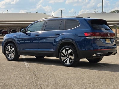 2025 Volkswagen Atlas 2.0T SE with Technology 4MOTION