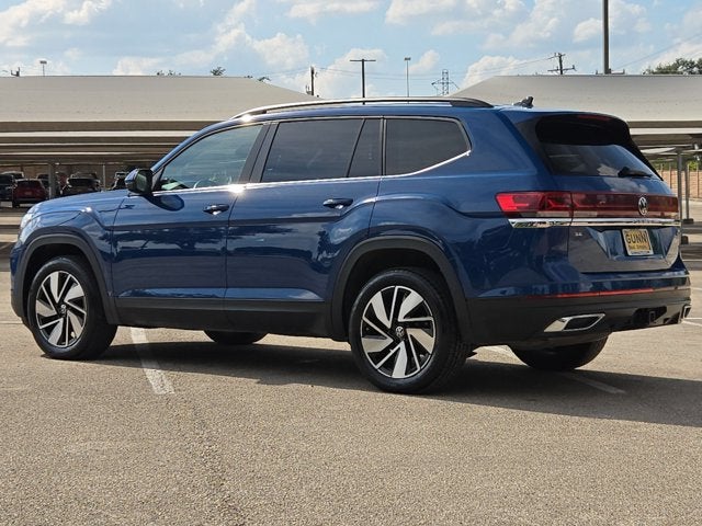2025 Volkswagen Atlas 2.0T SE with Technology 4MOTION