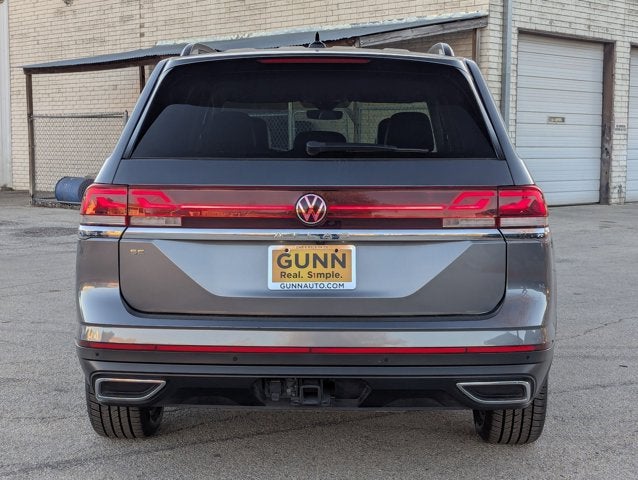 2025 Volkswagen Atlas 2.0T SE w/Technology