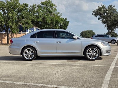 2015 Volkswagen Passat 4dr Sdn 1.8T Auto SEL Premium