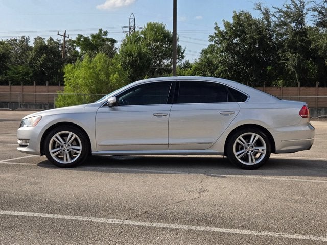 2015 Volkswagen Passat 4dr Sdn 1.8T Auto SEL Premium