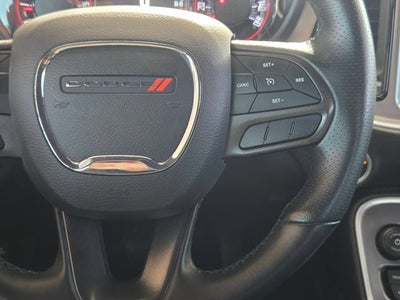 2021 Dodge Challenger SXT RWD
