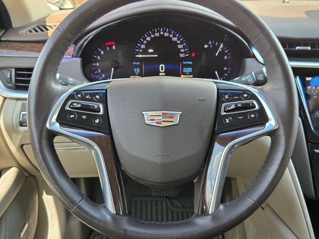 2016 Cadillac XTS 4dr Sdn Luxury Collection FWD