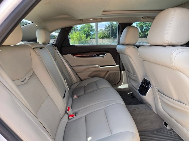 2016 Cadillac XTS 4dr Sdn Luxury Collection FWD