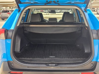 2021 Toyota RAV4 XLE Premium FWD