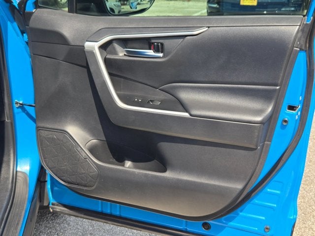 2021 Toyota RAV4 XLE Premium FWD