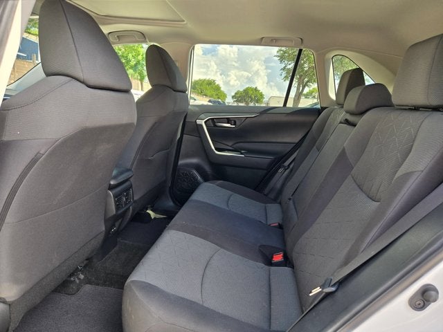 2022 Toyota RAV4 XLE FWD
