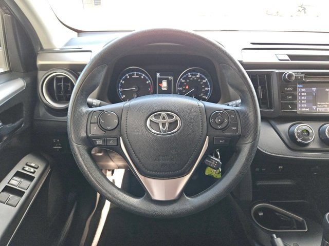 2018 Toyota RAV4 LE FWD