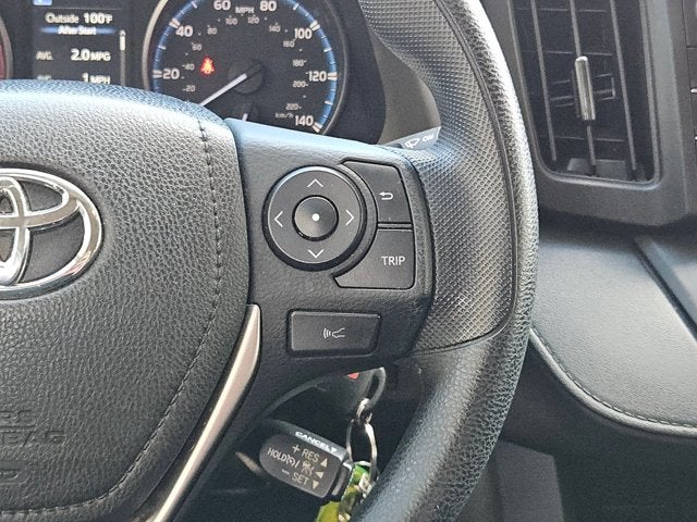 2018 Toyota RAV4 LE FWD
