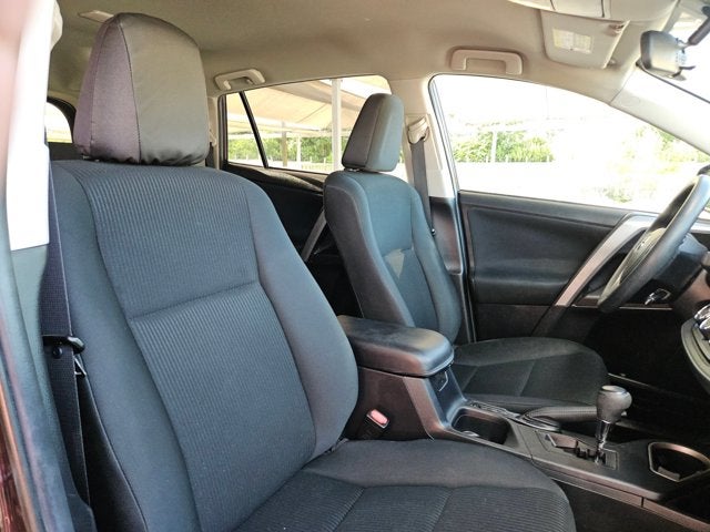 2018 Toyota RAV4 LE FWD