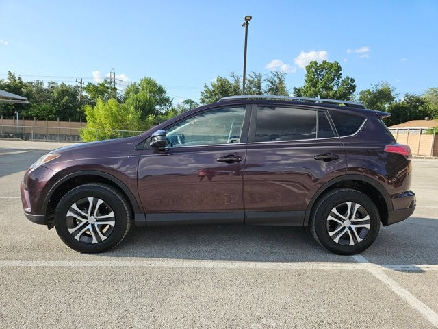 2018 Toyota RAV4 LE FWD