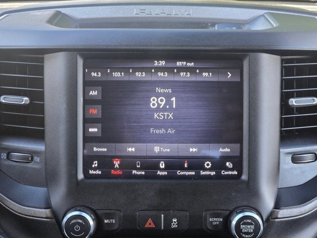 2019 RAM 3500 Tradesman 4x4 Crew Cab 8' Box