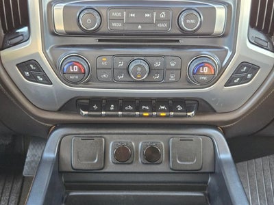 2017 GMC Sierra 1500 4WD Crew Cab 143.5" SLT