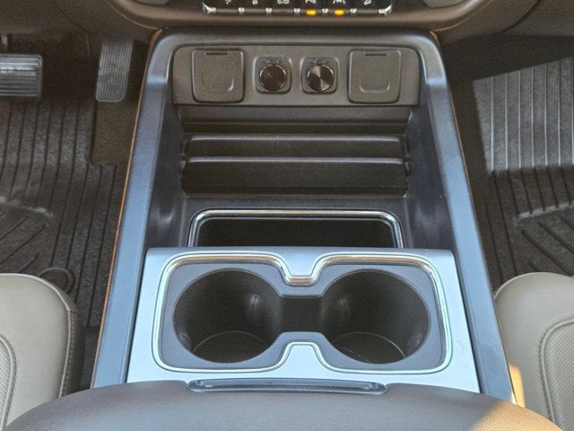 2017 GMC Sierra 1500 4WD Crew Cab 143.5" SLT