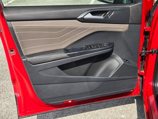 2024 Volkswagen Taos SEL 4MOTION
