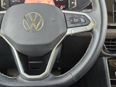 2024 Volkswagen Taos SEL 4MOTION