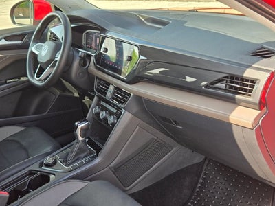 2024 Volkswagen Taos SEL 4MOTION