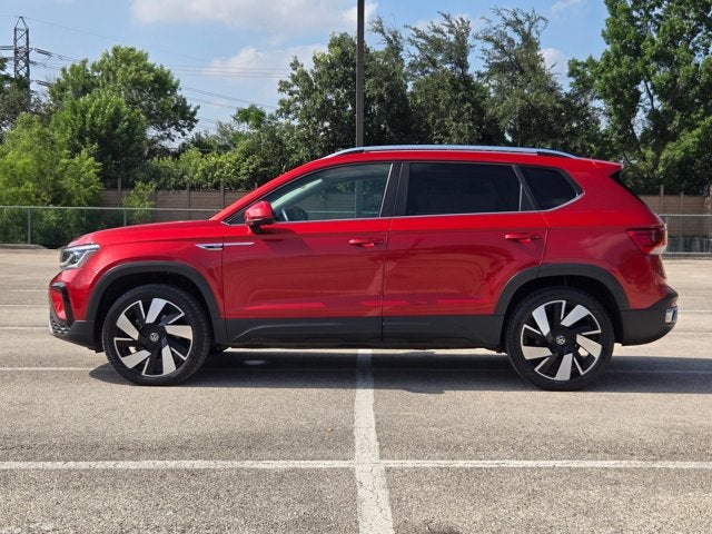 2024 Volkswagen Taos SEL 4MOTION