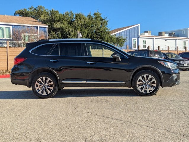 2018 Subaru Outback Touring