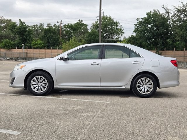 2012 Toyota Camry 4dr Sdn I4 Auto LE