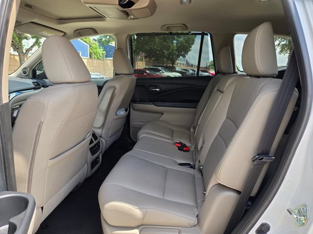 2020 Honda Pilot Touring 8-Passenger AWD