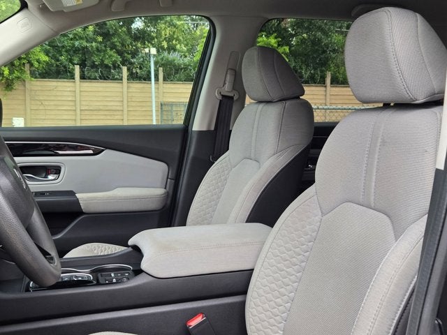 2023 Honda Pilot LX 2WD