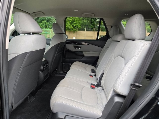 2023 Honda Pilot LX 2WD
