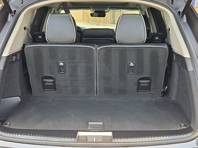 2026 Acura MDX SH-AWD with Advance Package