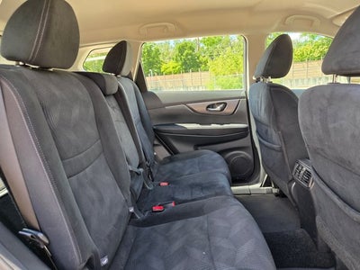 2016 Nissan Rogue FWD 4dr S