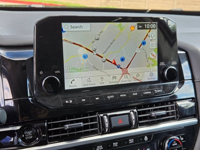 2025 Nissan Pathfinder SL 4WD