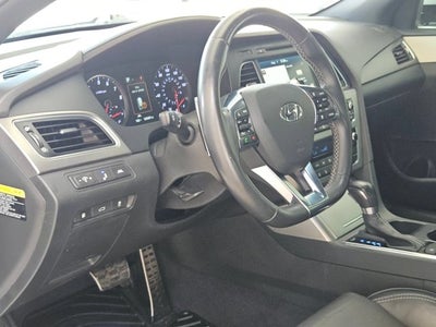 2015 Hyundai Sonata 4dr Sdn 2.0T Limited with Gray Accents