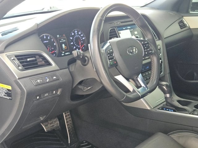 2015 Hyundai Sonata 4dr Sdn 2.0T Limited with Gray Accents